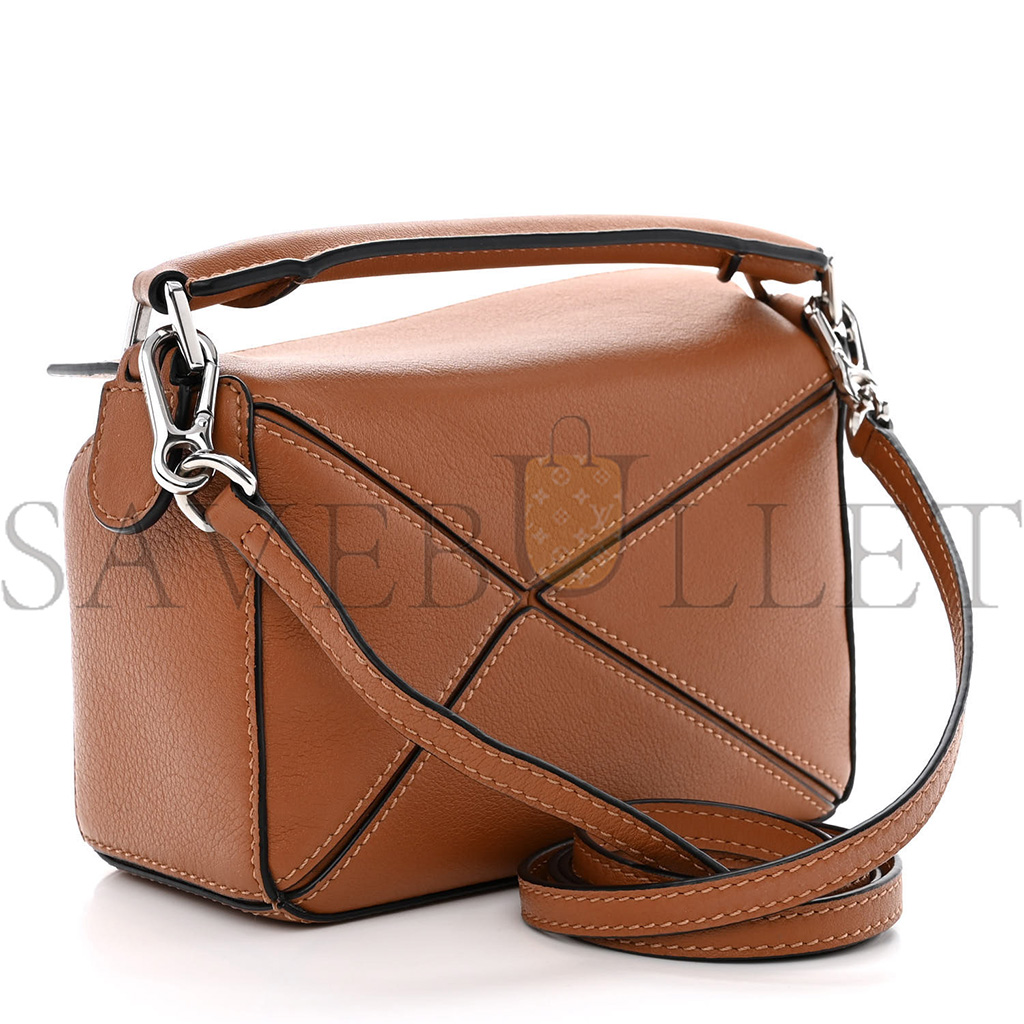 LOEWE CALFSKIN MINI PUZZLE BAG TAN (18*12.5*8cm)